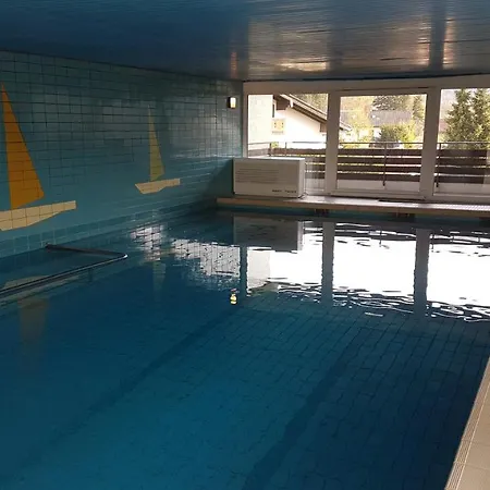Διαμέρισμα Pausenpfiff Mit Schwimmbad Μπερχτεσγκάντεν